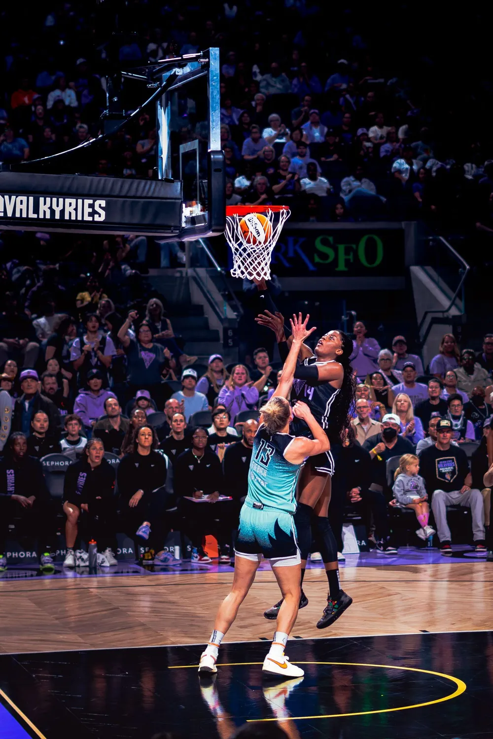 Golden State Valkyries vs New York Liberty at Chase Center